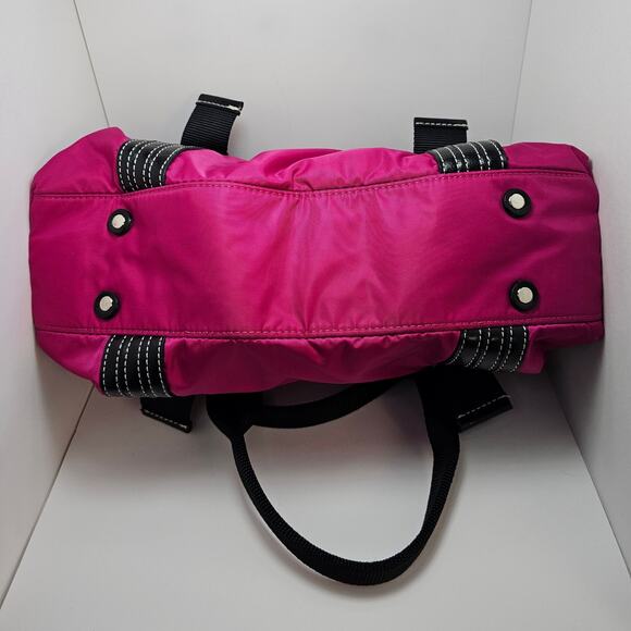 Kenneth Cole Reaction Magenta Pink Nylon Bag - Picture 10 of 16